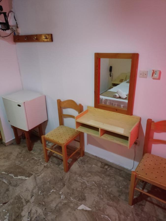 Kissandros Hotel Agia Galini  Exterior photo