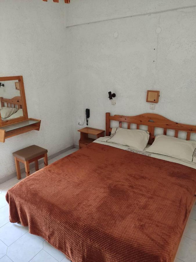 Kissandros Hotel Agia Galini  Exterior photo