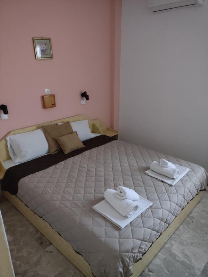 Kissandros Hotel Agia Galini  Exterior photo