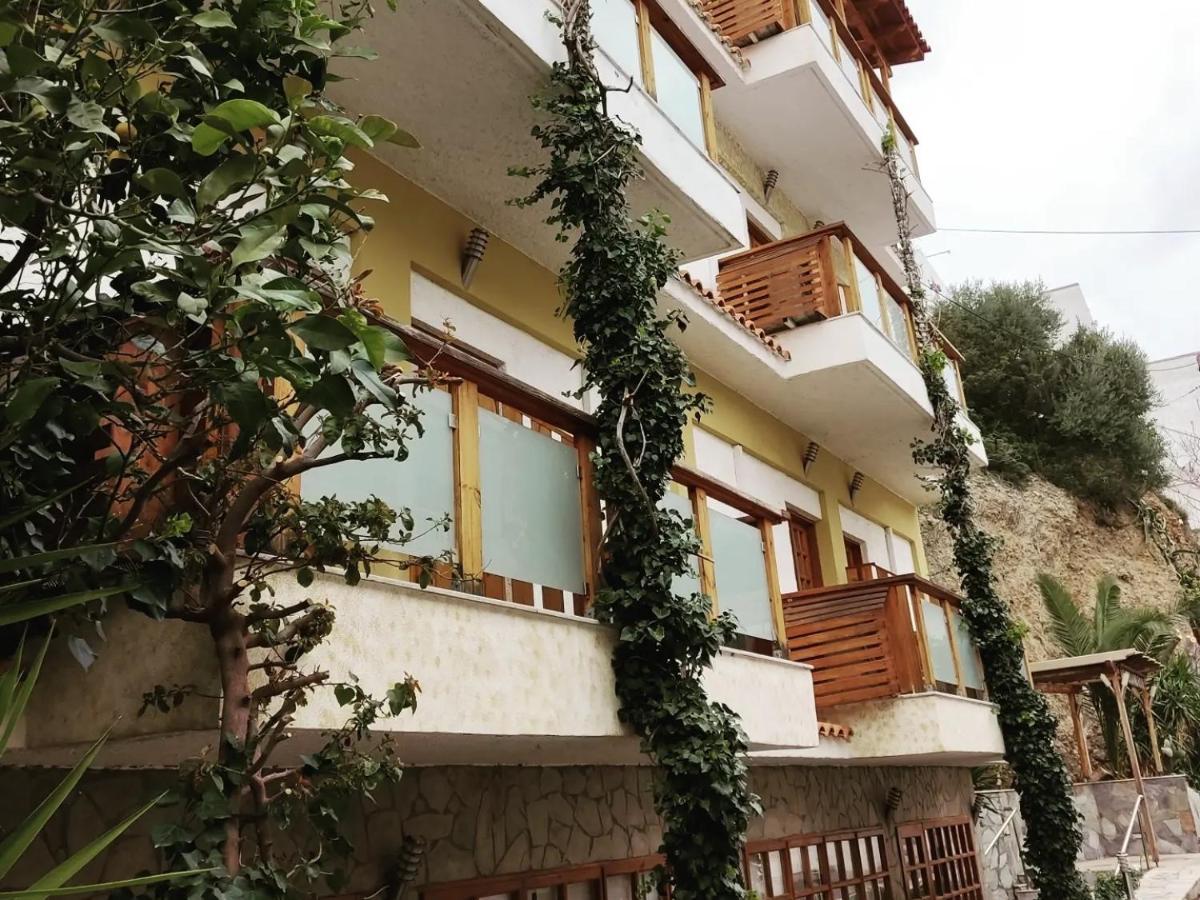 Kissandros Hotel Agia Galini  Exterior photo