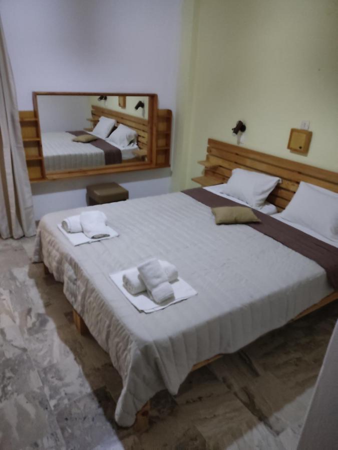 Kissandros Hotel Agia Galini  Exterior photo